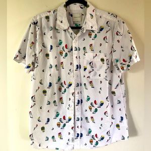 Like new! American Eagle sailboats button down
